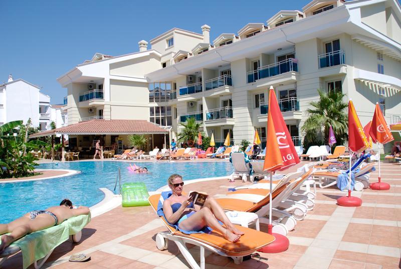 Verona Apartments Marmaris Esterno foto