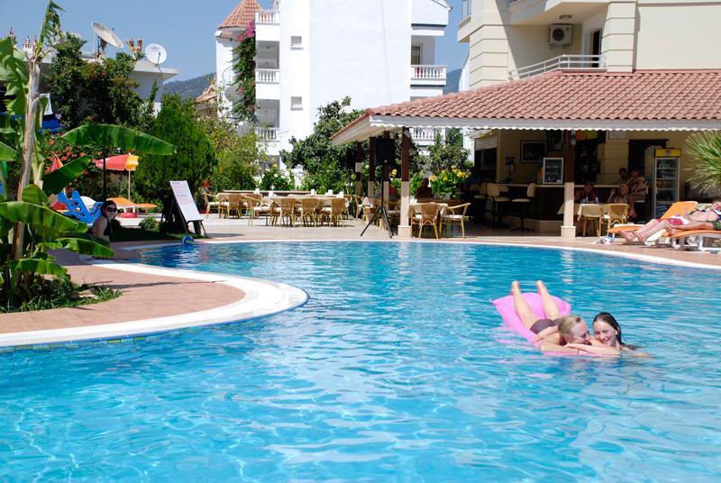 Verona Apartments Marmaris Esterno foto