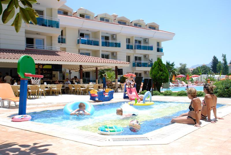 Verona Apartments Marmaris Esterno foto